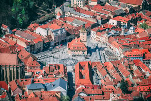 dan-novac-U9_WNsVZlMM-unsplash